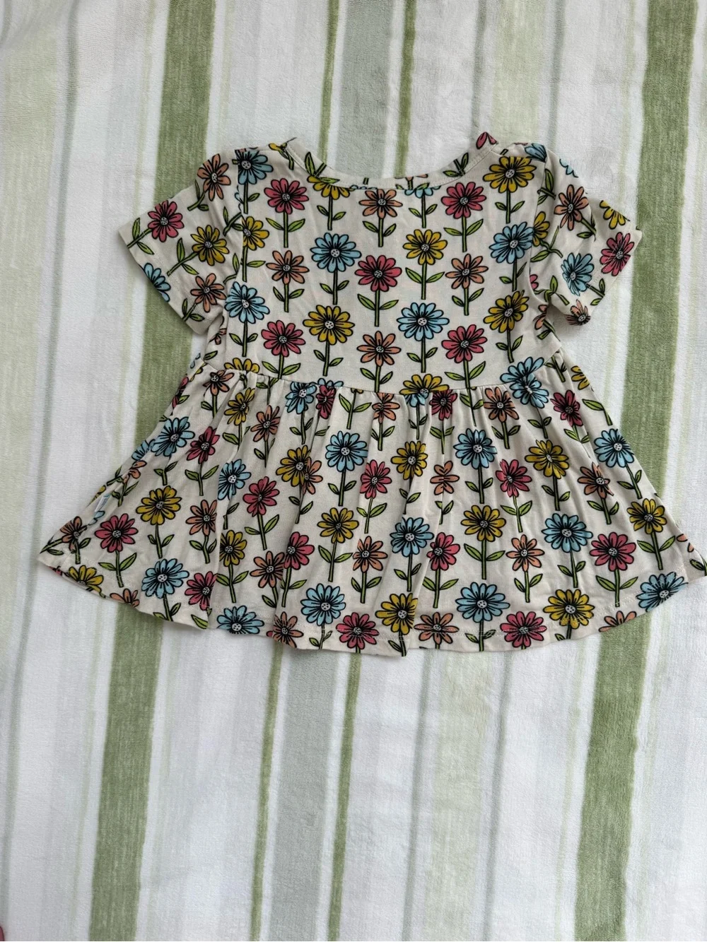 Posh Peanut Floral Short Sleeve Peplum Top